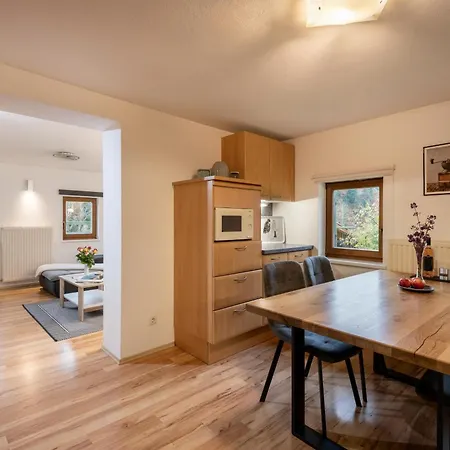 Haus Gaberhel * المو